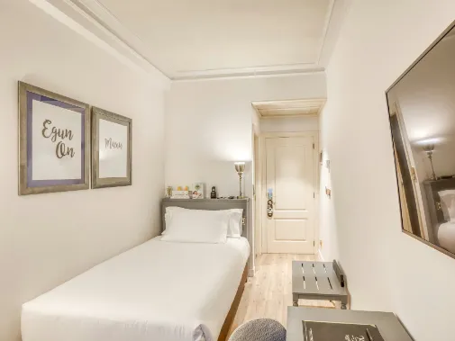 Habitaciones/Basic Single